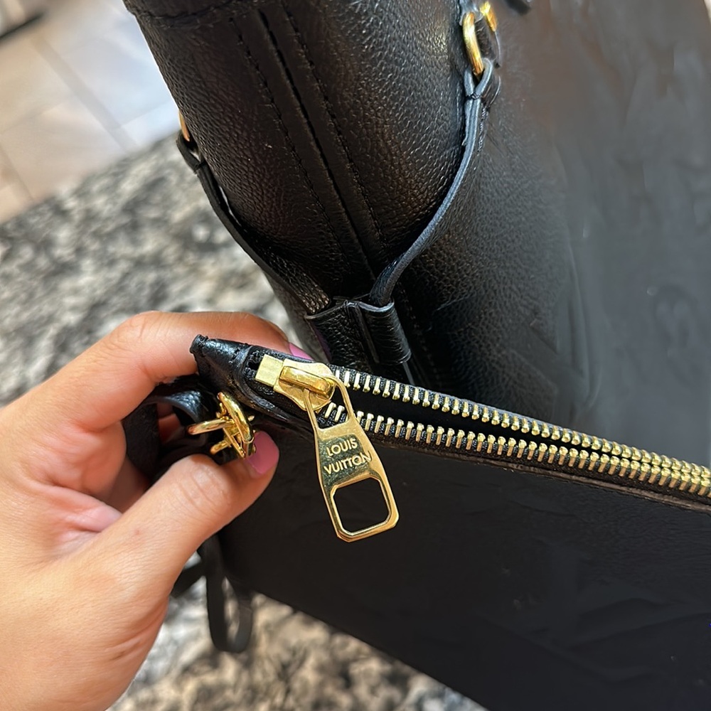 LOUIS VUITTON NEVERFULL MM Monogram Empreinte Leather. (GREAT CONDITION) Black - Picture 4 of 13